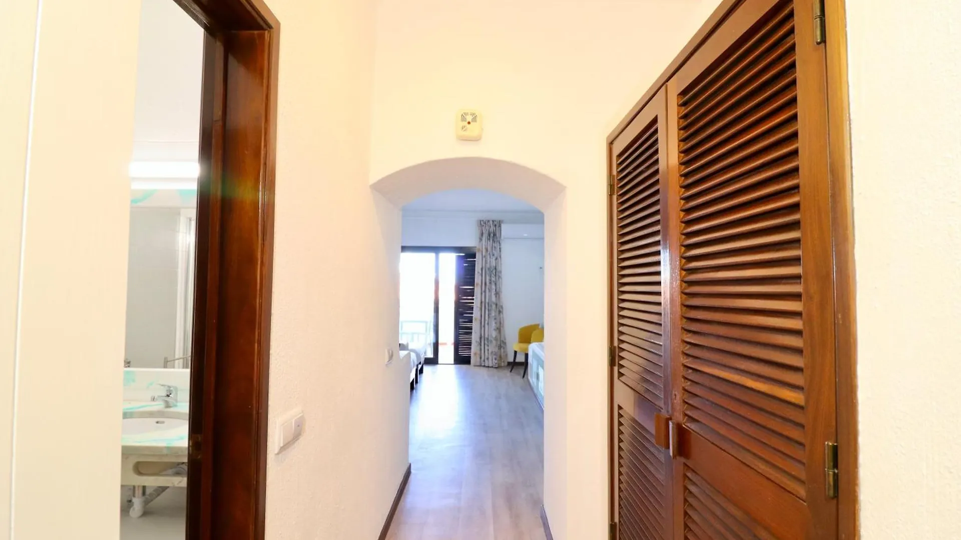 Bellavista Jardim By Beguest Aparthotel Αλμπουφέιρα